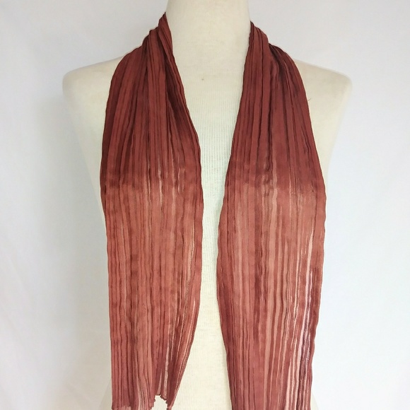 🤎 Rust Tone Scarf #hundredsofscarves - Picture 3 of 5